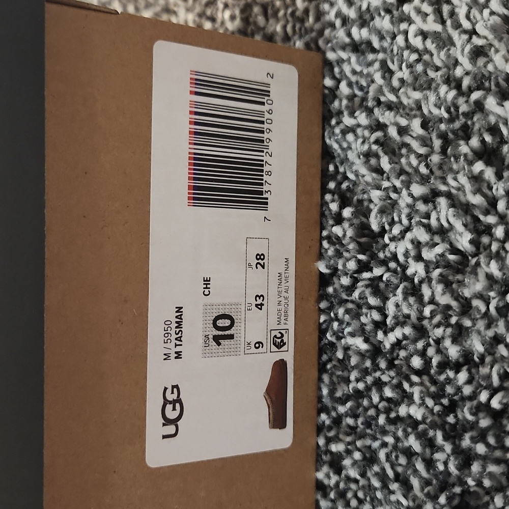 Ugg mens tasman size 10
